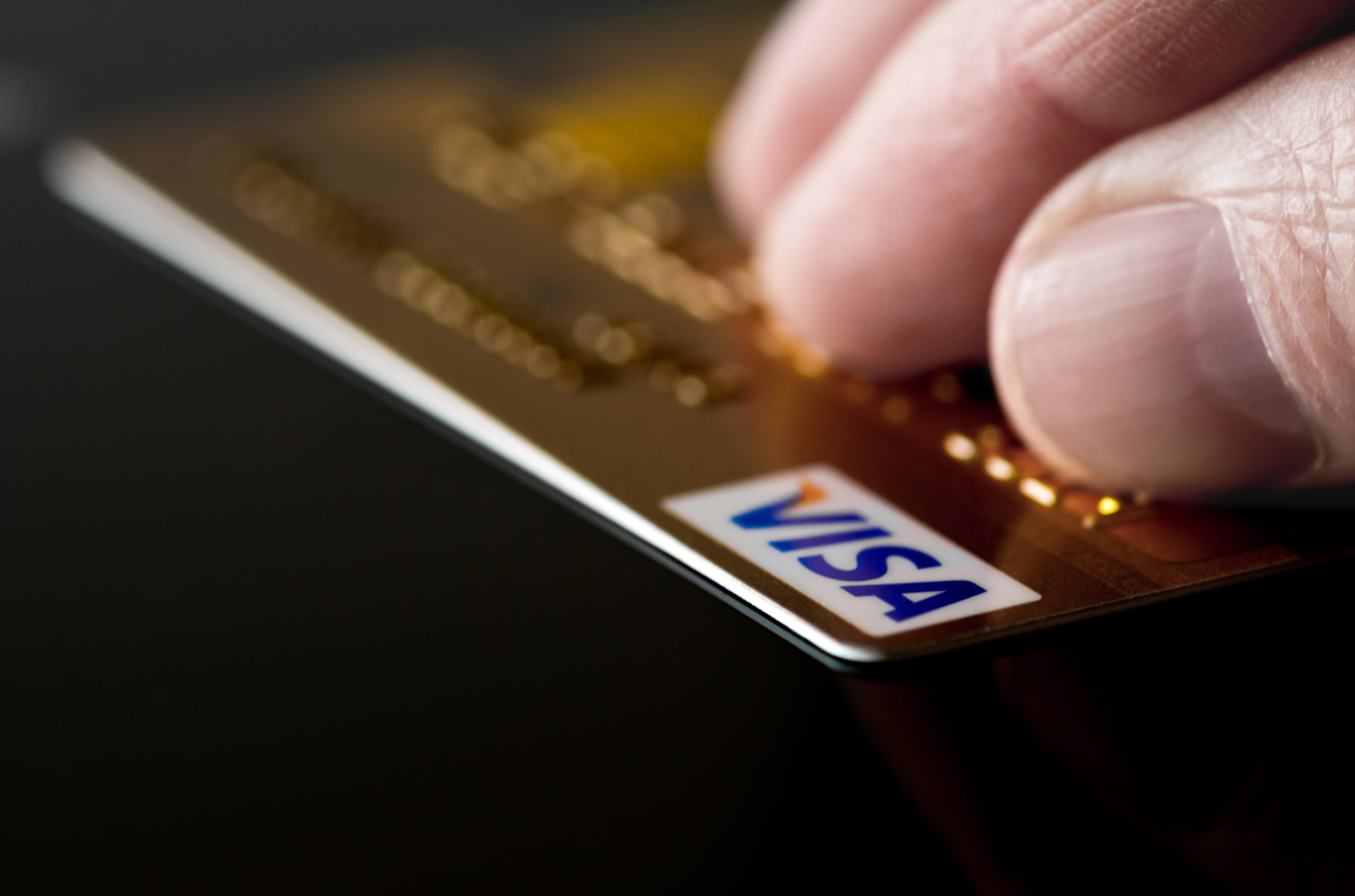 Visa strengthens its position with stablecoin settlements. Source: invezz.com
