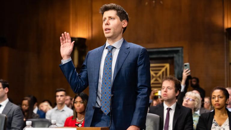 Sam Altman swearing in at Congress. Source: Getty Images