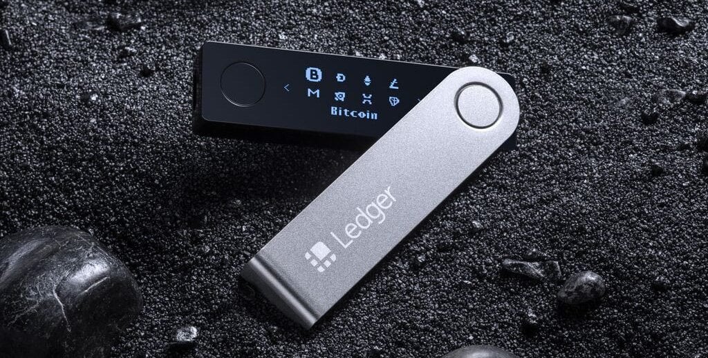 Ledger Nano X Hardware Wallet. Source: linkedin.com